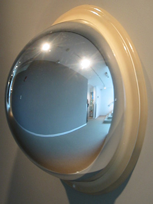 Confined Reflections mirror